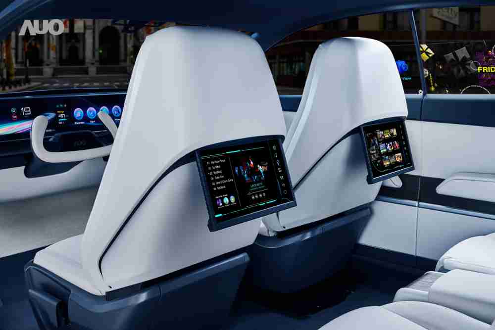 红龙扑克将于CES 展示全新Smart Cockpit 2024，，，可紧密串连使用者多元需求，，并革新座舱内部的应用和设计，，带来身历其境且引人入胜的视觉飨宴，，满足驾乘人员的全方位体验